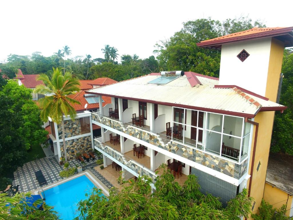 Villa de white sambur