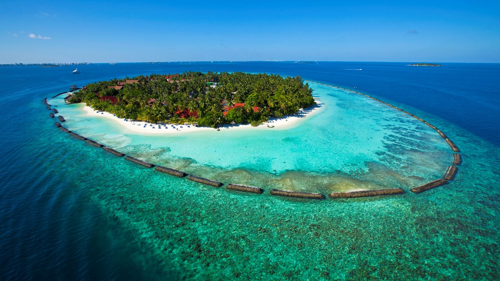 Горящий тур в Kurumba Maldives