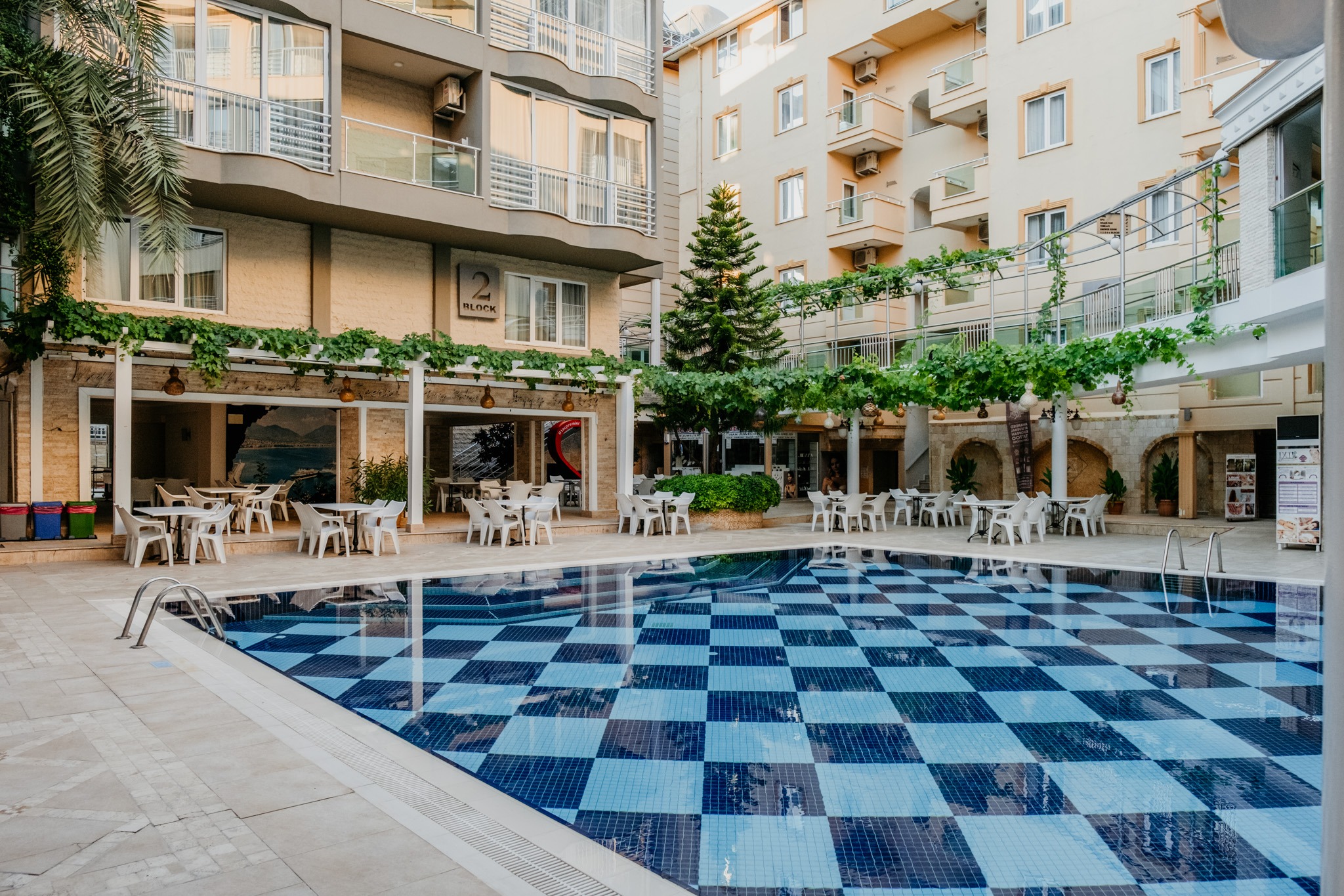 Tac Premier Hotel & Spa