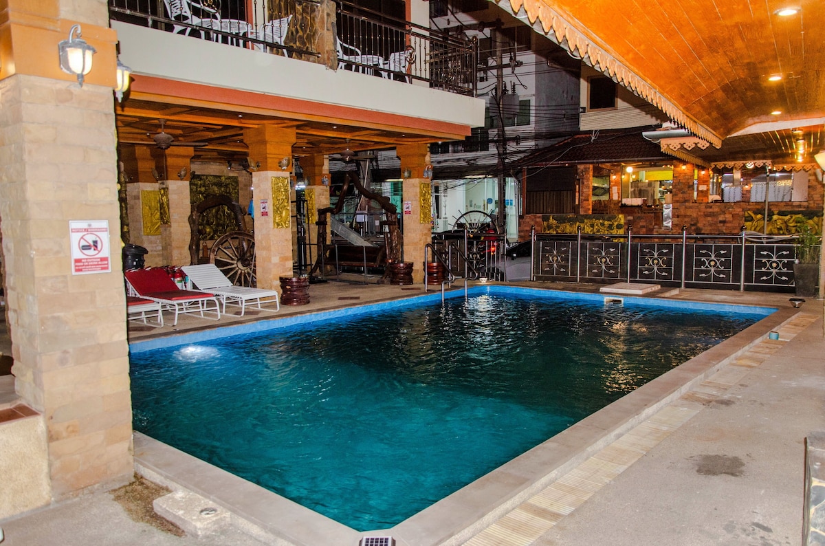 Diva Patong (ex. Chang Residence)