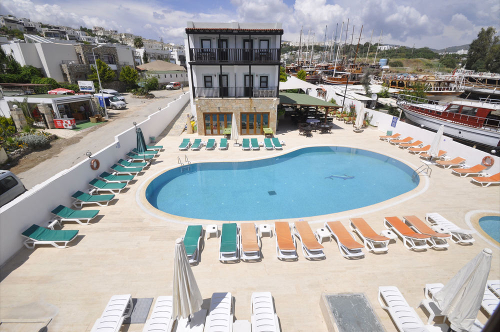 Salinas (ex. Salinas Beach)