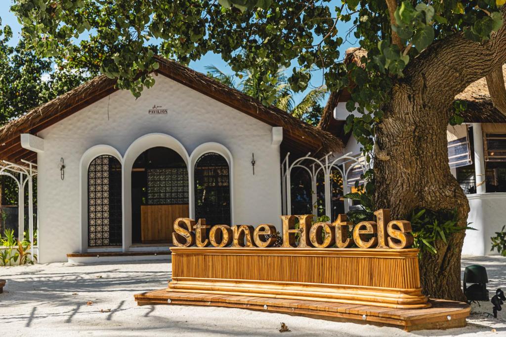 Горящий тур в Stone Hotels Dhiffushi