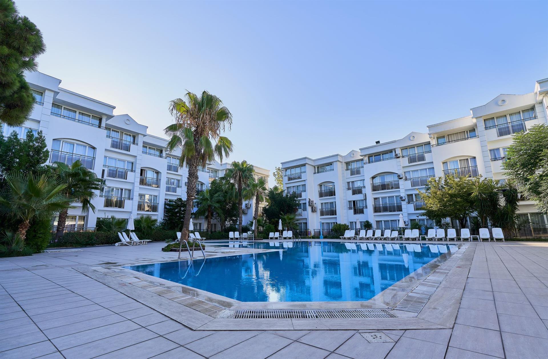 Club Golf Hotel & Spa (ex. Luca Beach; Maya World Golf)