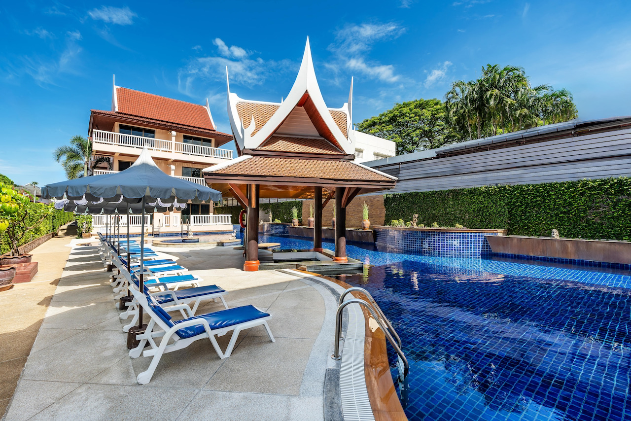 Горящий тур в Kata Poolside Resort