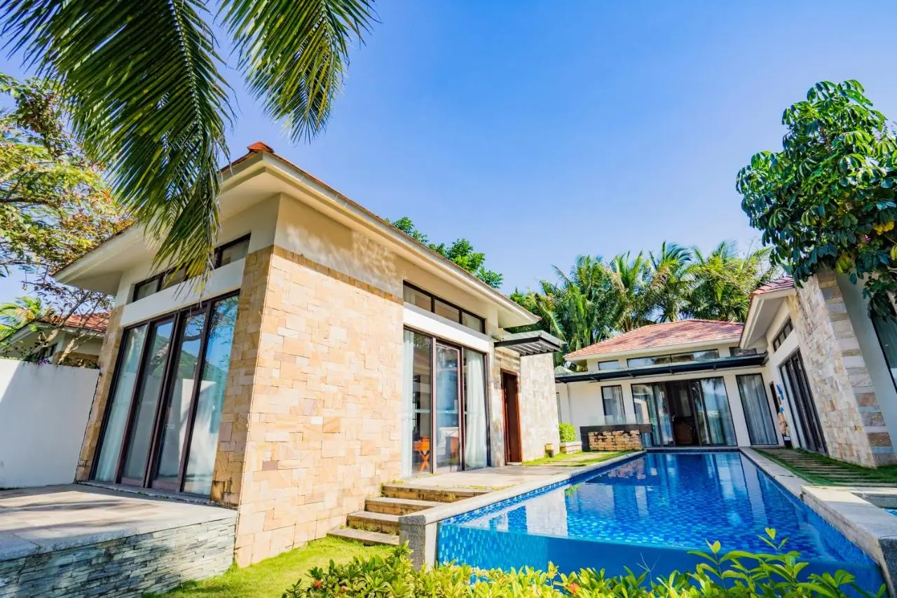 Grand Metropark Villa Resort Sanya Yalong Bay (ex. Grand MetroPark Resort)