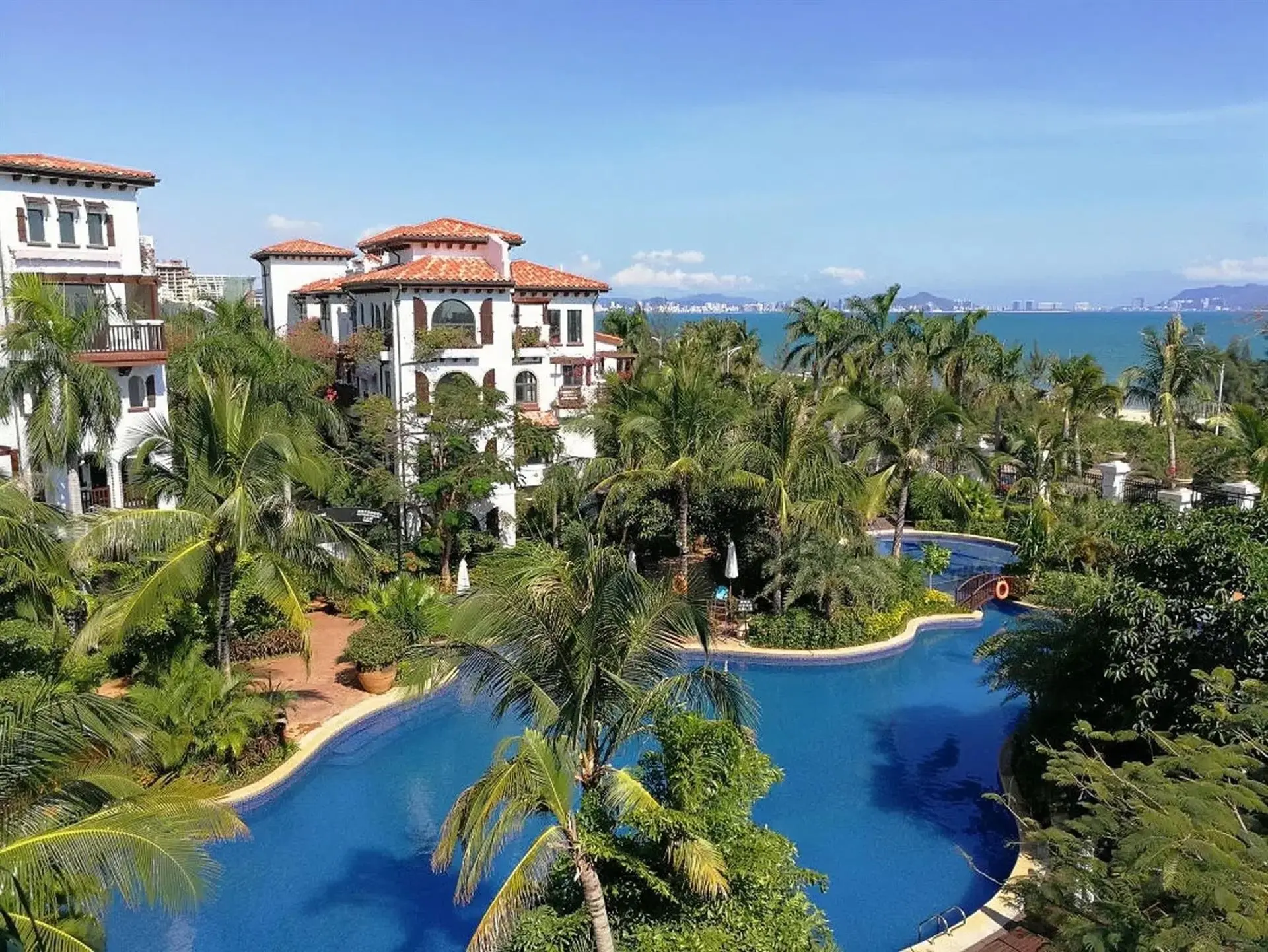 YueHai Sanya Blossom (ex. Best Western Premier International Resort Sanya)