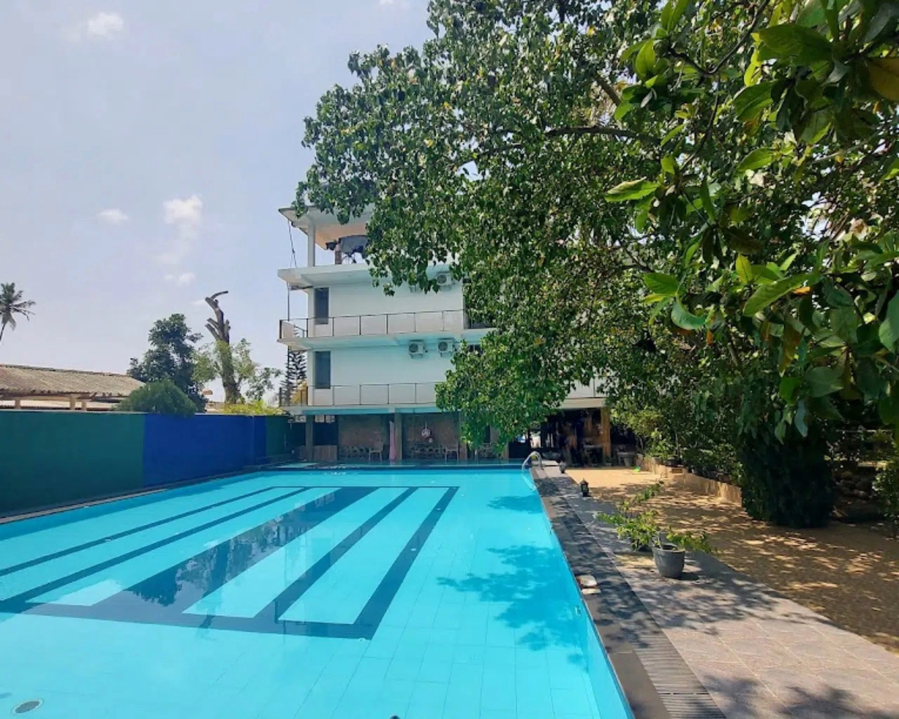 Jaga Bay Resort