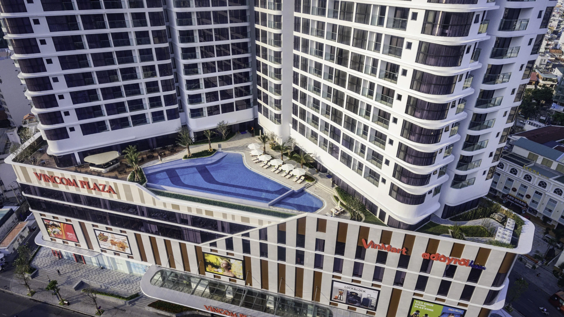 Melia Vinpearl Nha Trang Empire (ex. Vinpearl Condotel Empire Nha Trang; Vinpearl Discovery Nha Trang Empire)