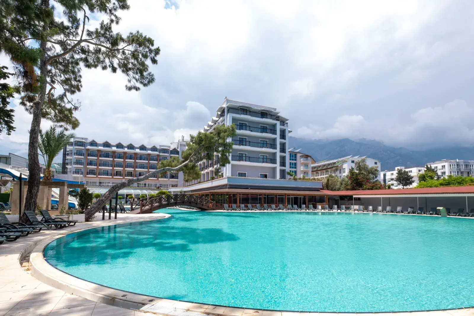 Fore Resort & SPA (ех. Prado Beach Kemer; Palmet Beach Resort)