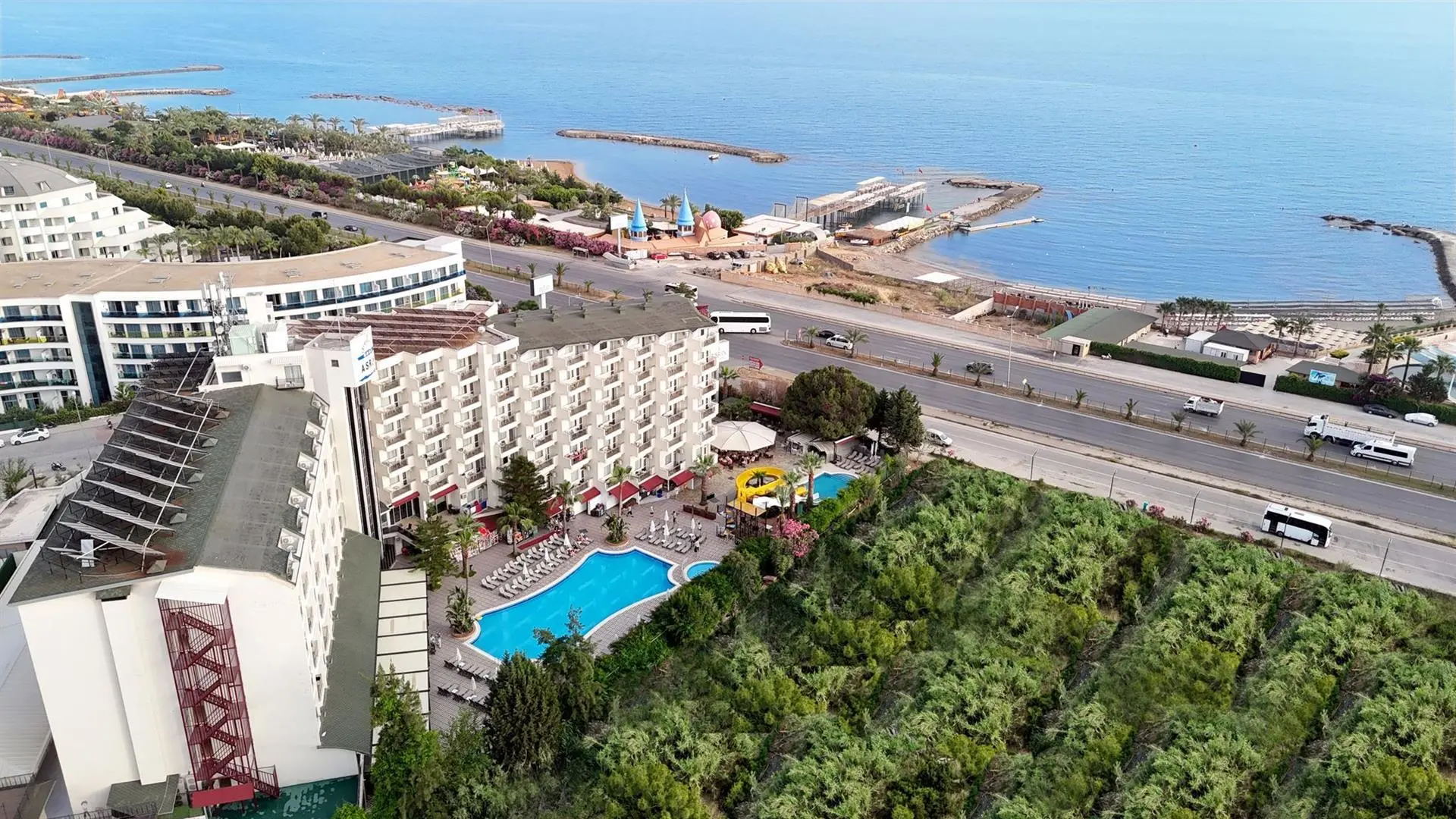 Asrin Beach