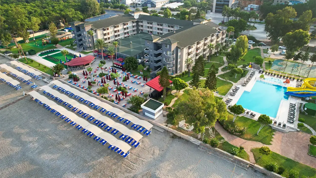 Senza Sunset Beach (ex. Taluyka Sunset Beach; Sunset Beach)
