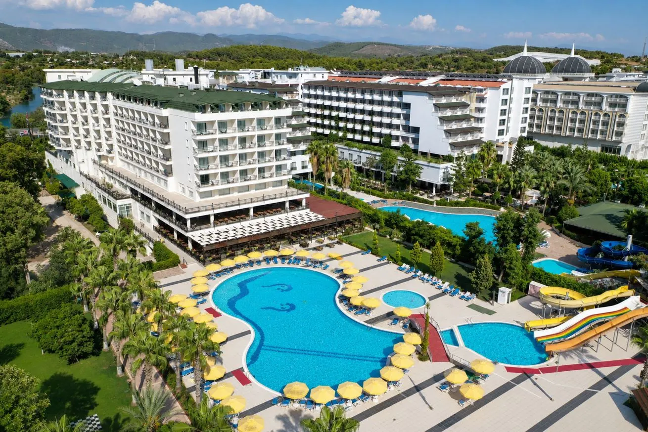 Perre Delta Hotel Resort & Spa (ex. Ganita Delta Resort; Porto Azzurro Delta; La Mer Delta Alara)