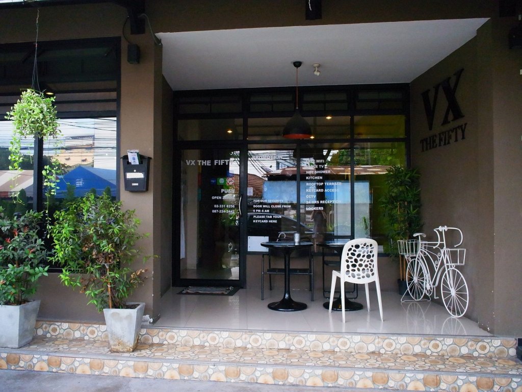 VX The Fifty - Hostel